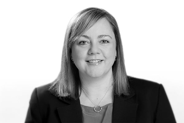 Jennifer-Lindsay-Finan